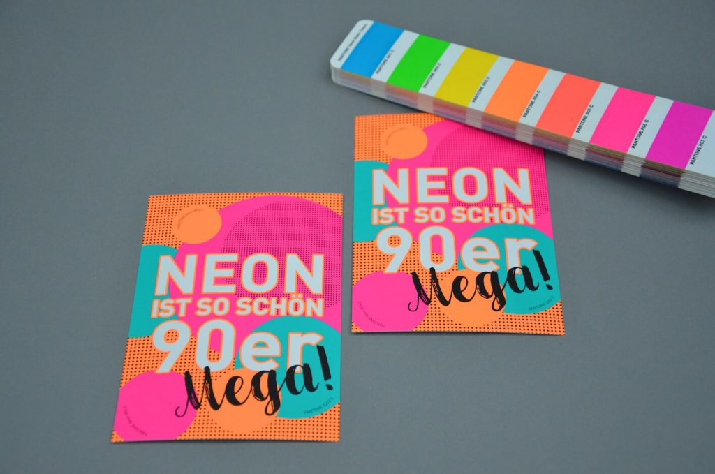 Postkarte mit Neon-Farben